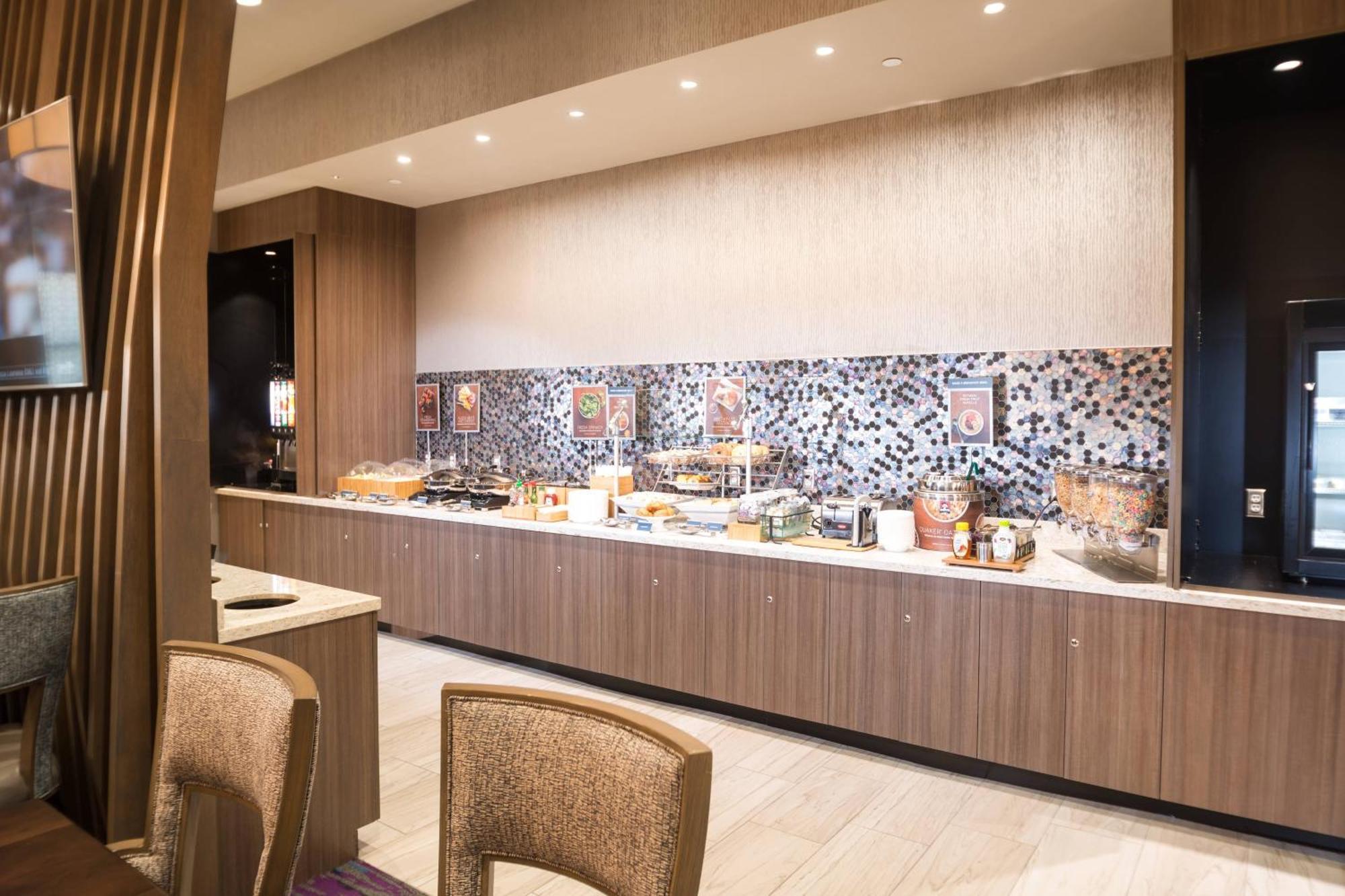 Springhill Suites By Marriott Fayetteville Fort Liberty Ngoại thất bức ảnh